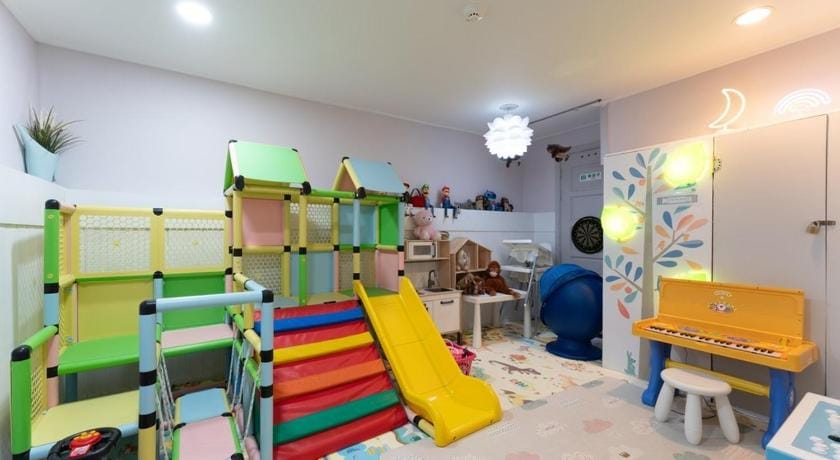 Daebudo The Sketch Pension Bed and Breakfast in Gyeonggi-do