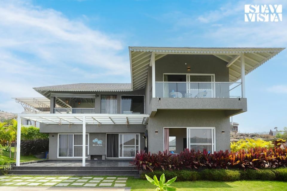 StayVista at The Aquamarine Villa Villa in Maharashtra