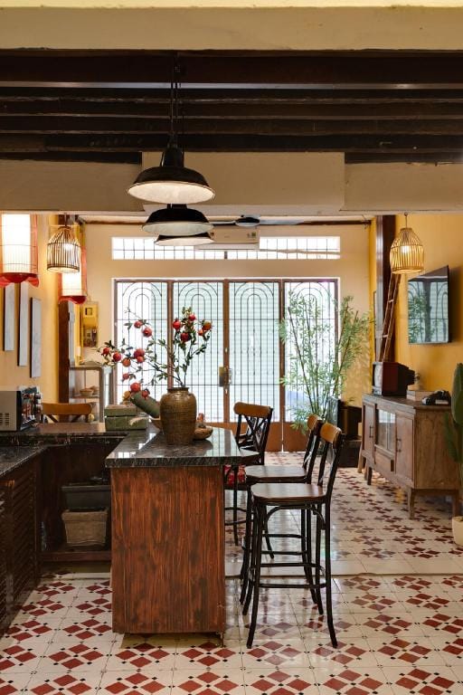 Ben Thanh_Unique Vietnamese cultural house_Bathtub Vacation rental in Ho Chi Minh City