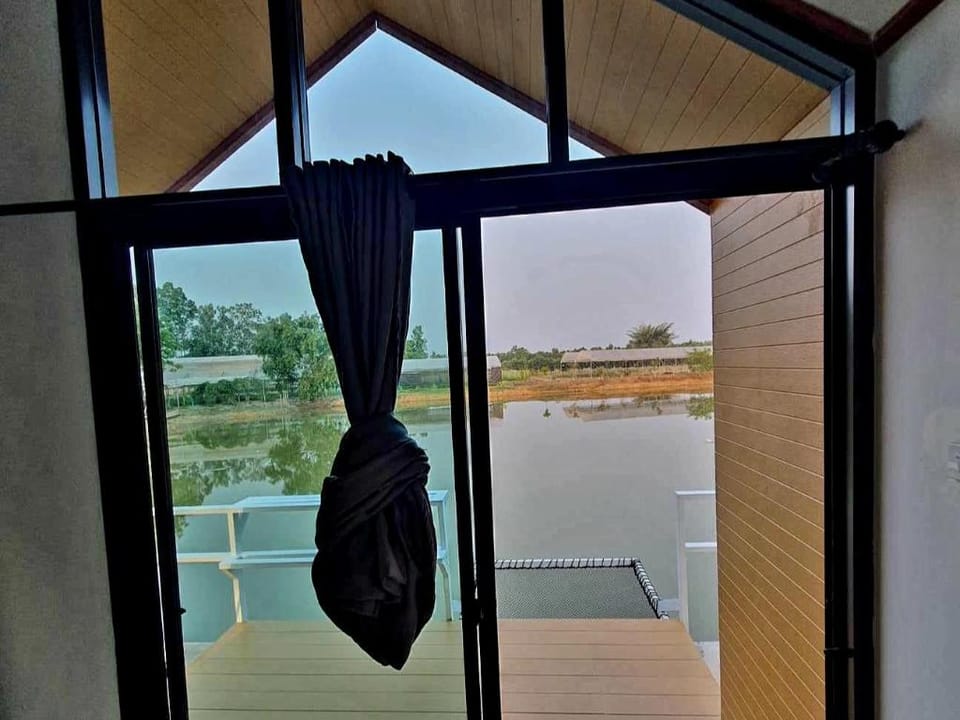 Torry Organic Farm Stay, Waterfront room, Khao Yai Vacation rental in Laos