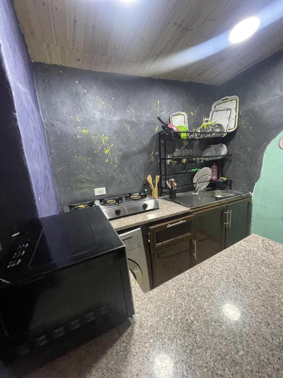 Cozy Home , Perfect Location For Tourist  Apartment in Africa