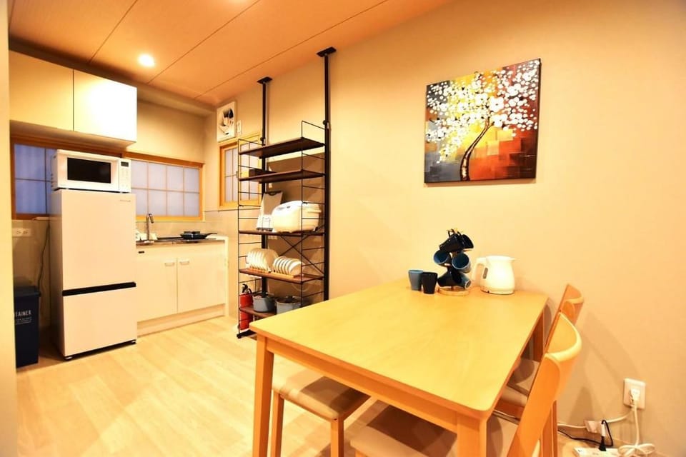 Tamatsukan/JR Tsuruhashi 7 mins/ Early Check in Vacation rental in Osaka