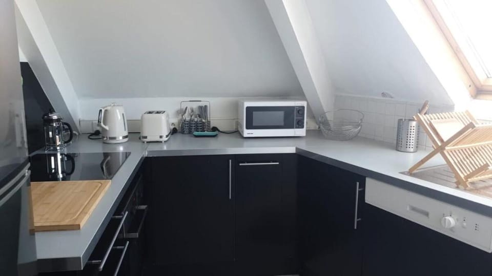 F2 35-44m2 9 mins voiture château 4pers 1ch+sejour Apartment in Versailles