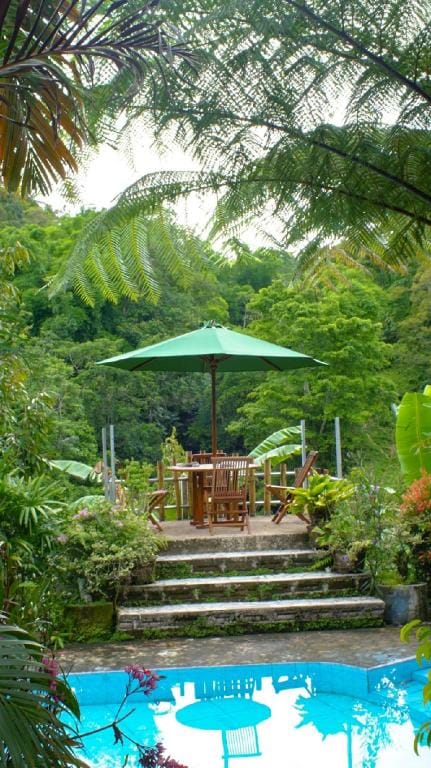 Goa Walet cottage Vacation rental in West Nusa Tenggara, Indonesia