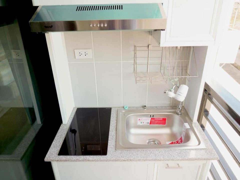 J Hondo S3 Apartment in Laos