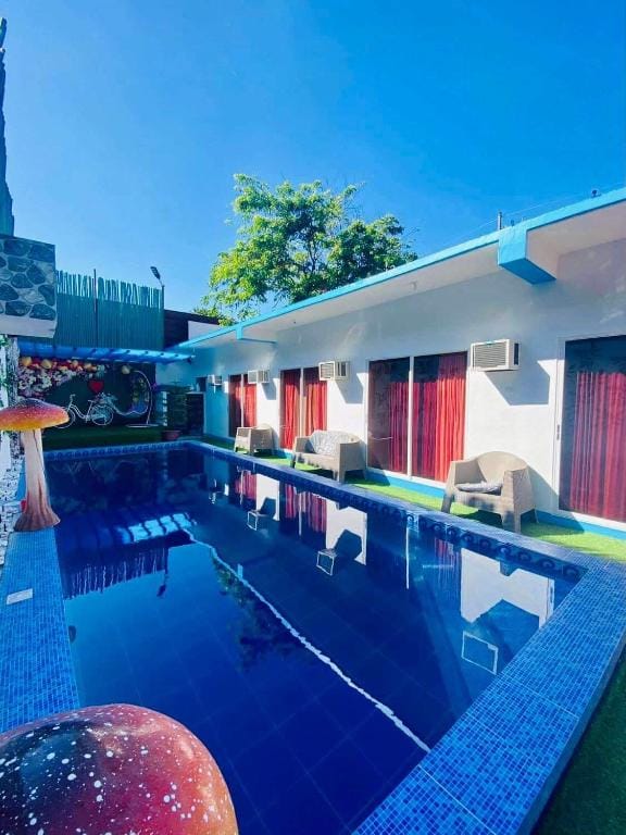 Sharon’s Private Pool Villa, perfect for families! Villa in Cebu City
