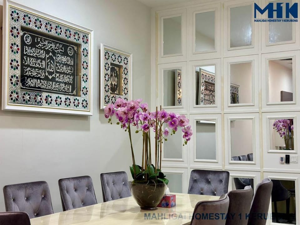 MAHLIGAI HOMESTAY 1KRUBONG Vacation rental in Malacca