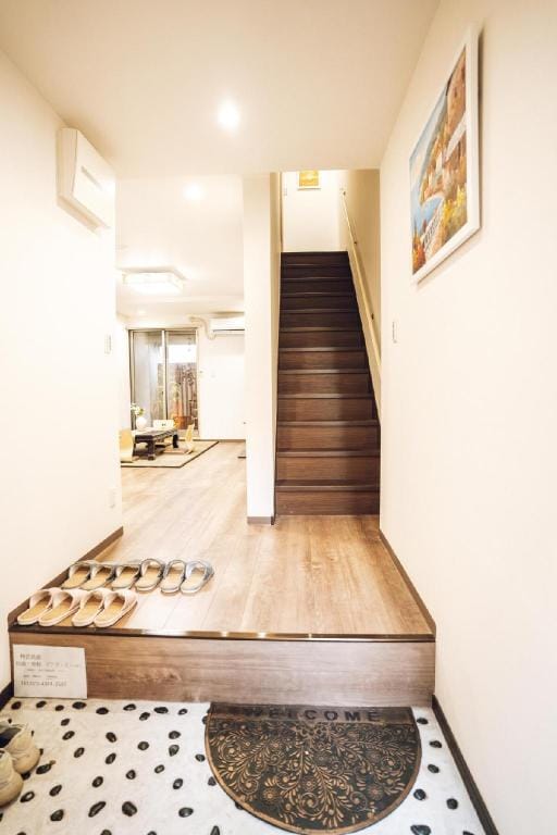 Within walking distance to Osaka Castle Park, 5 minutes walk from the station, Osaka and Omiyazakura Vacation rental in Osaka