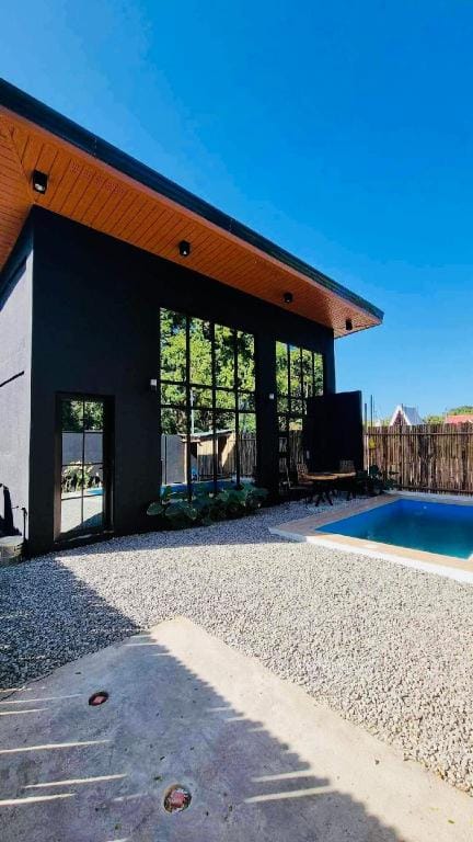 House with Pool in Elyu Vacation rental in San Juan