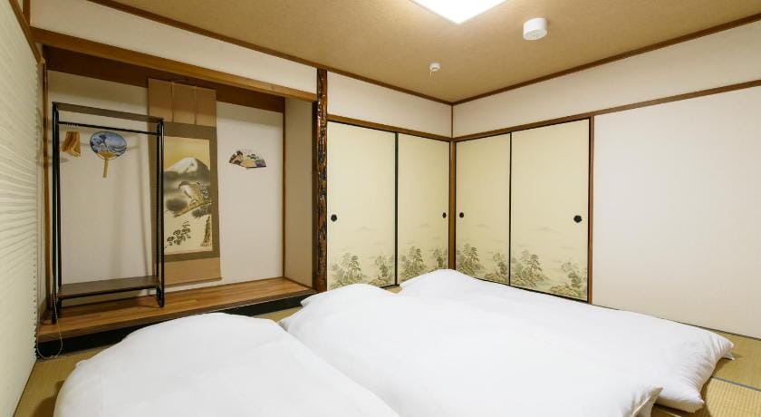 Ushiwakamaru Hotel in Kyoto