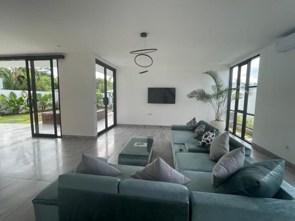 New spacious villa  Mila,  Bingin Villa in Bali