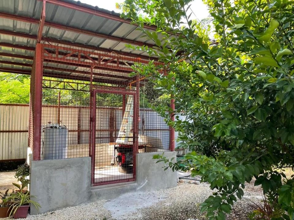 Couples Get Away Place Close to Mangrove Vacation rental in Panglao