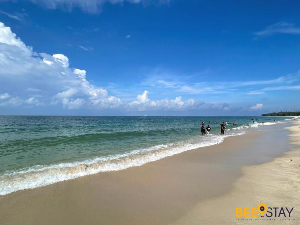 Desaru Arcadia Villa for 11-16 PAX near to Beach by Beestay   Vacation rental in Johor