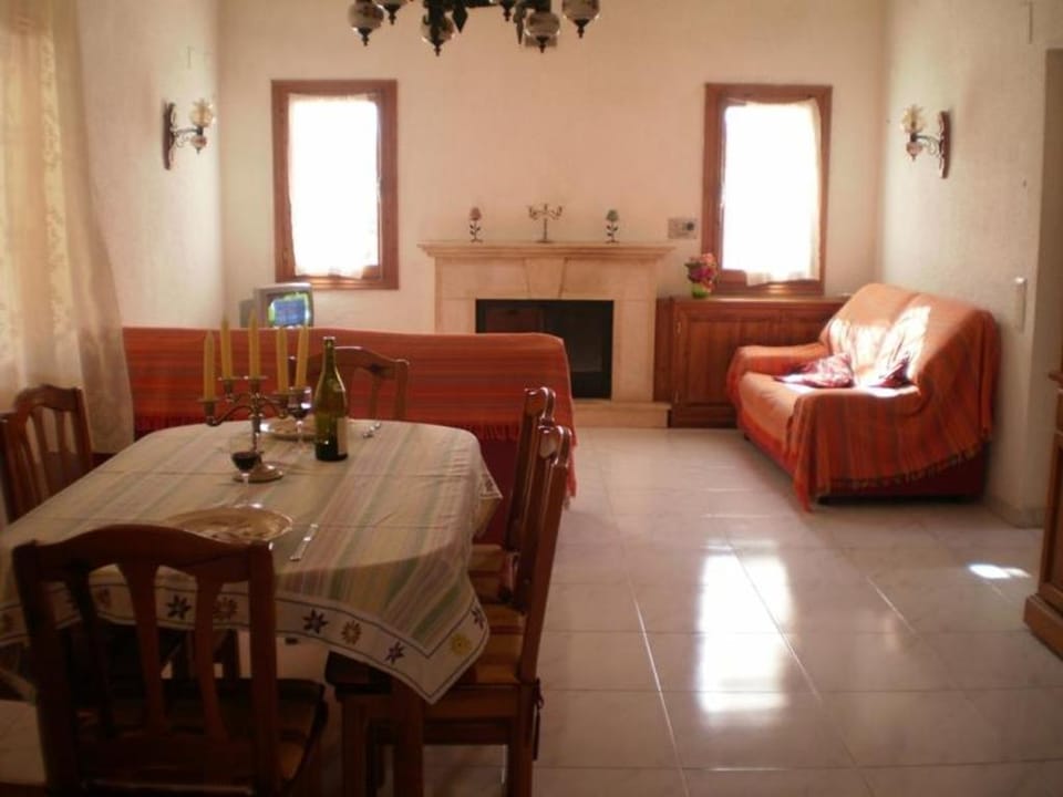 Villa Benibrai. A/A, Wi-Fi, piscina privada, BBQ Apartment in Marina Baixa
