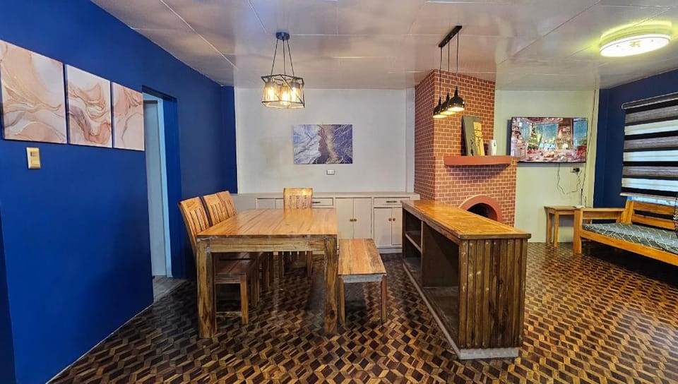 Faby's Homestay 3BR Blue Unit Apartment in Baguio