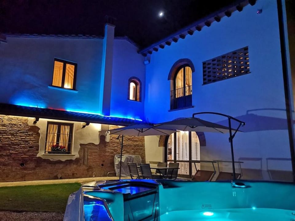 Tuscany Country House Villa Claudia with Jacuzzi ! Villa in Tuscany
