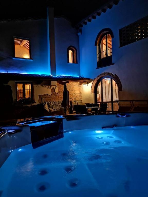 Tuscany Country House Villa Claudia with Jacuzzi ! Villa in Tuscany