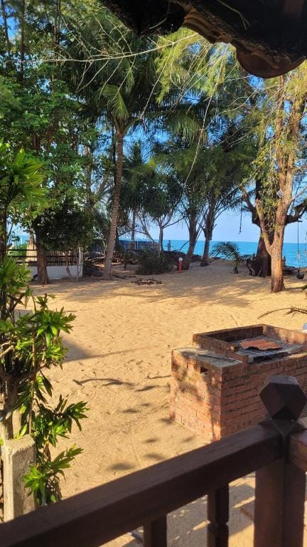 Seraya•Zaki's Residence• Marang,•Terengganu Vacation rental in Terengganu, Malaysia
