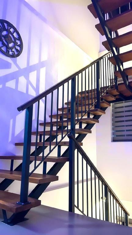 The Way Better than Hotel - Kevzz Villa Apartment in Negombo