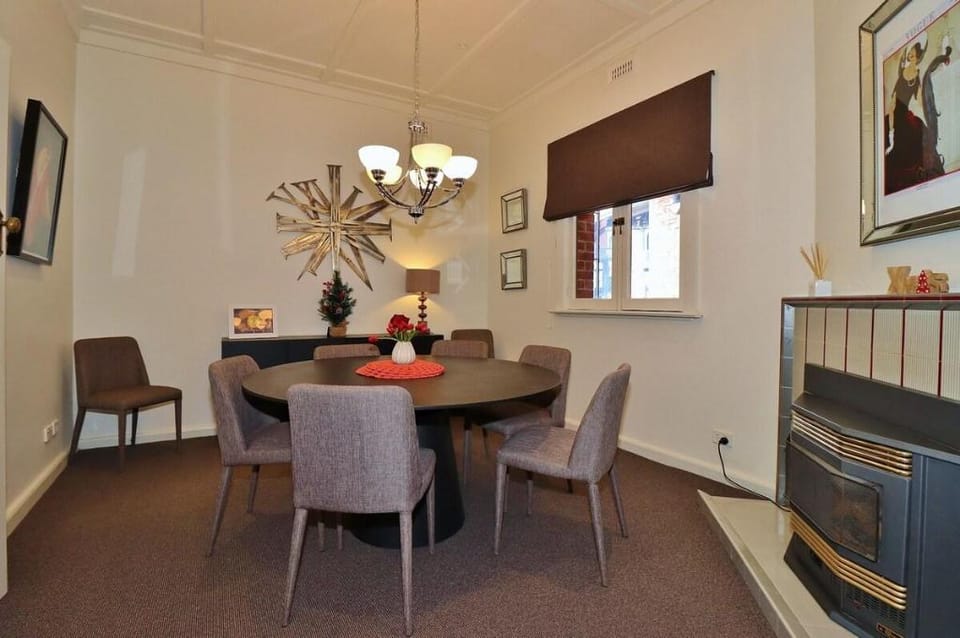 McKenzie House Vacation rental in Healesville