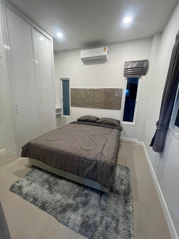 4Beds 3Baths PoolVilla V52 Apartment in Hua Hin District