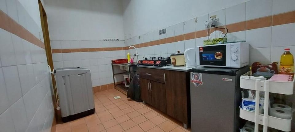 KK Penampang Minimalist Budget Apartment Free Park Apartment in Kota Kinabalu