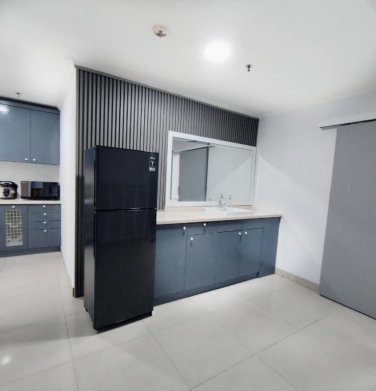 Mediterania Lagoon kemayoran 3BR near JIE Expo Apartment in Jakarta