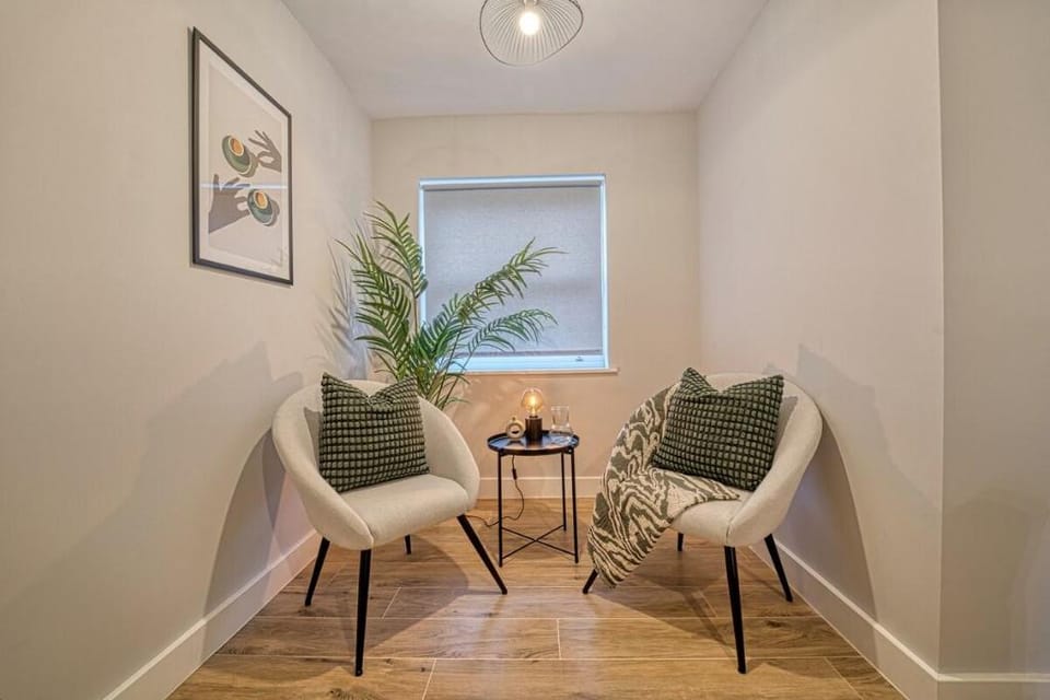 Central & Stylish | Garden & Parking Vacation rental in Coventry