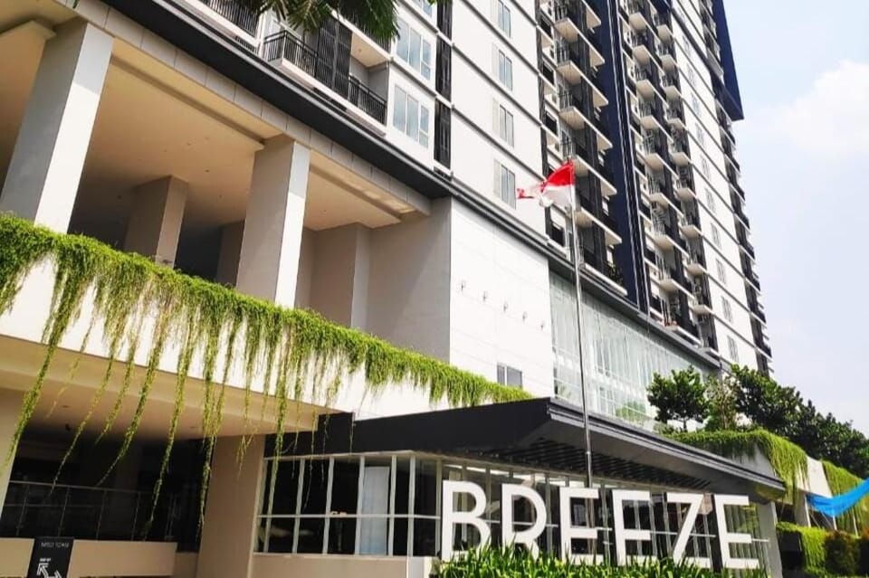 Sollie Home - Breeze Apartment in South Jakarta City