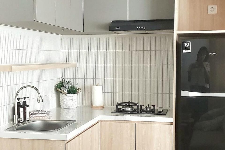 Sollie Home - Breeze Apartment in South Jakarta City