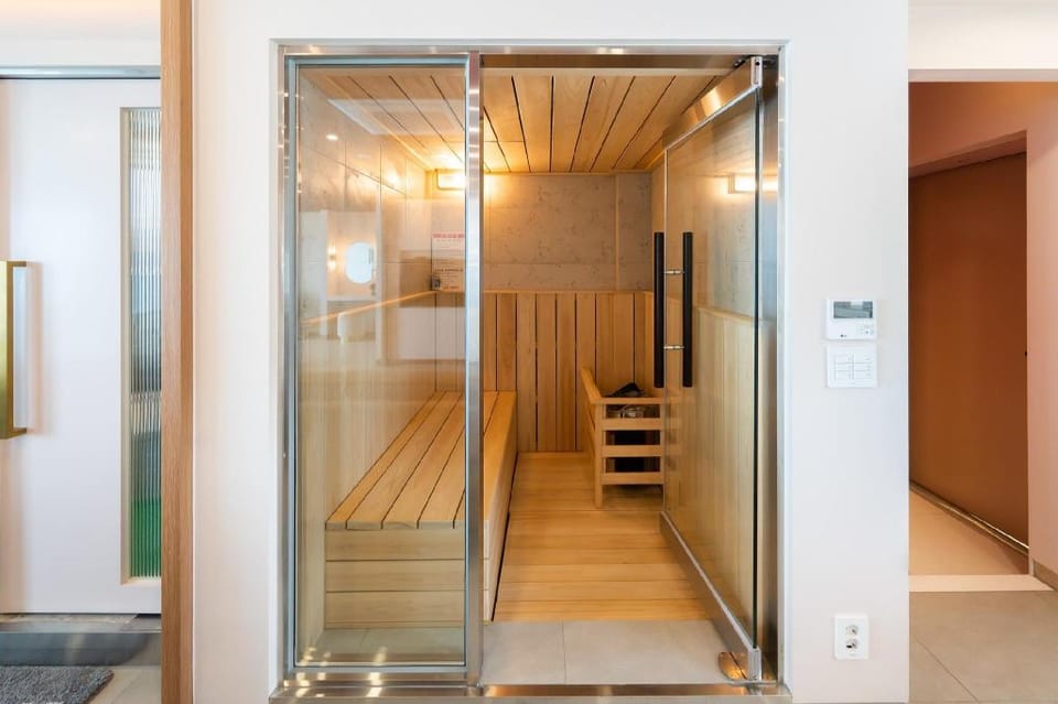 Line Pool Villa Bed and Breakfast in Gyeonggi-do