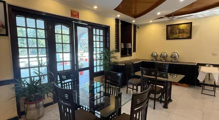 Premier Inn Villa Hotel in Islamabad