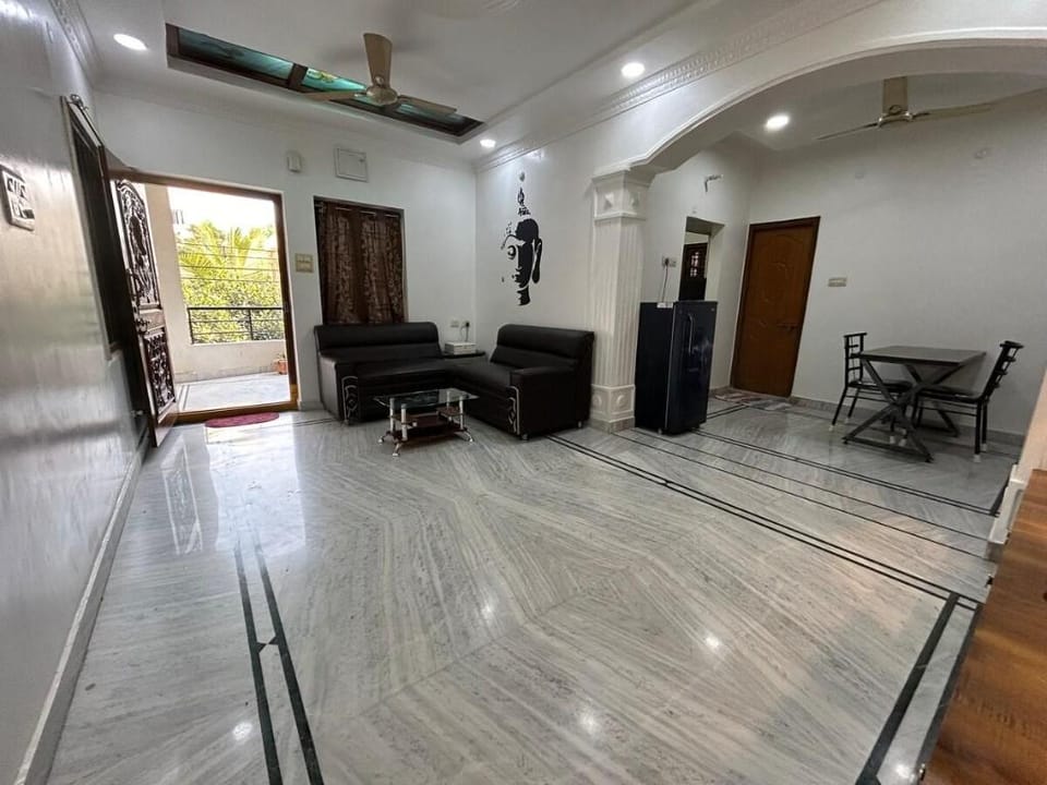 Cozy 2bhk Home Stay at Filmnagar Vacation rental in Hyderabad