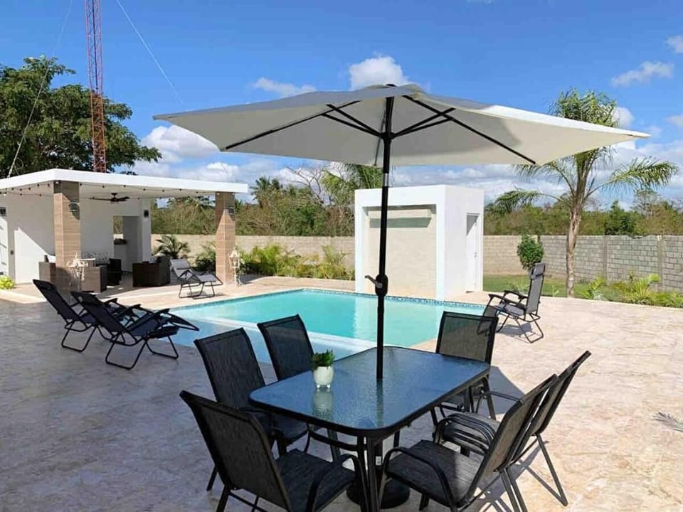 Villa Encanto Romana - Luxury Villa near El Soco Villa in San Pedro de Macorís Province