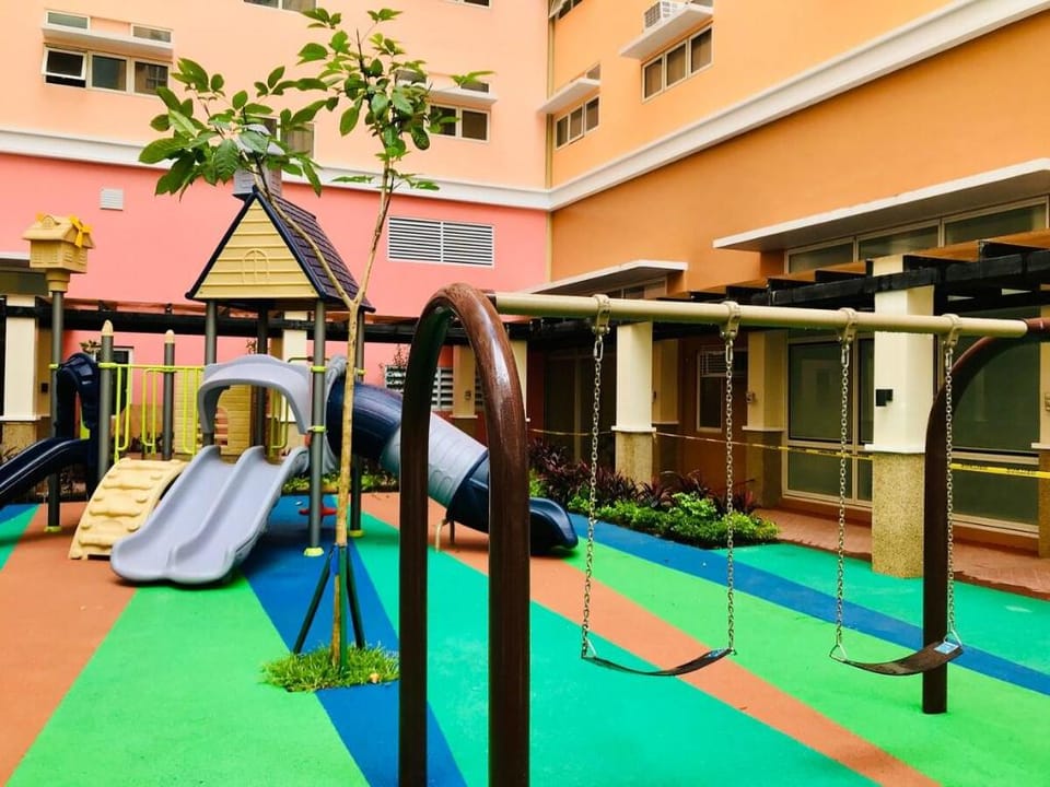 JFam Suites | C3-3N Studio | Up To 4 Pax Apartment in Santa Rosa