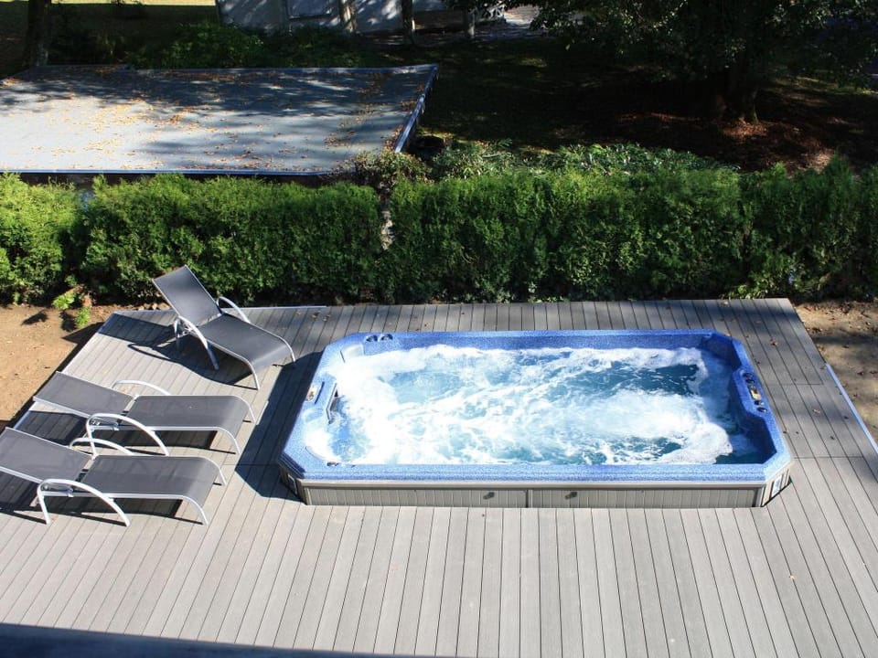 Luxurious countryside holiday home with garden Vacation rental in Wallonia, Belgium
