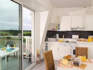 Villa with Private Garden Apartment in Pays de la Loire