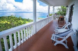 Maison Du Soleil Self Catering Apartment in Africa