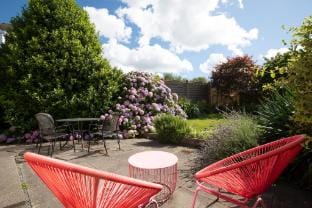 Ballyroan - Peaceful, Dog Friendly Cottage Apartment in Wales