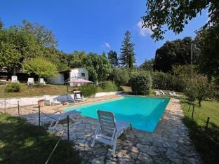 Raffinee Farmhouse with pool views Vacation rental in Umbria