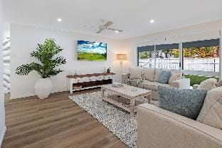 Walk to Hastings Street, Noosa Sound Vacation rental in Noosa Heads