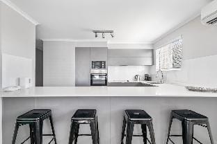 Penthouse with Ocean Views, Castaways Beach Vacation rental in Sunshine Coast
