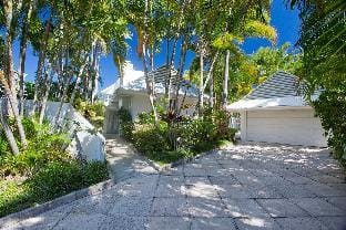 Family Living in the Heart of Noosa, Noosa Heads Vacation rental in Noosa Heads