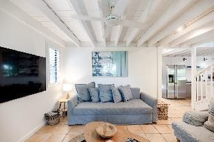 ‘The Rest’ Stunning Noosa Family Beach Cottage Vacation rental in Noosa Heads