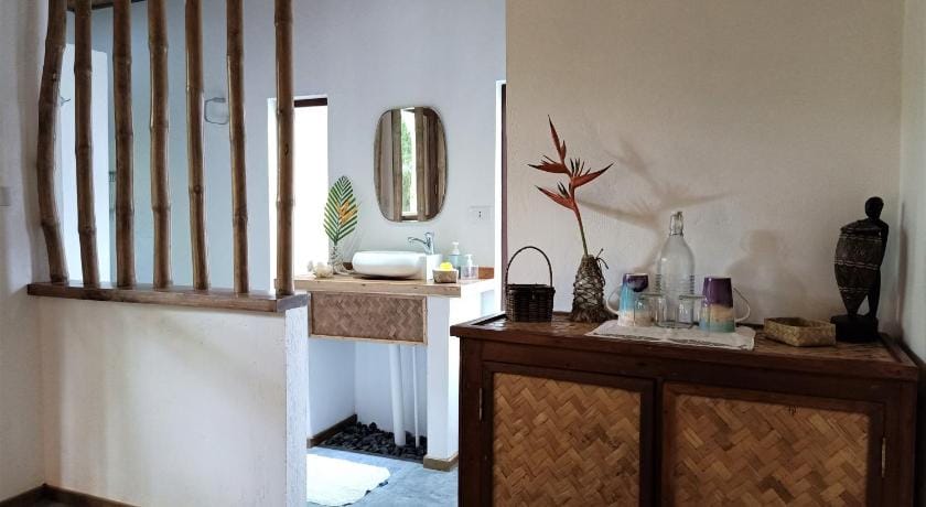 Valerie Lodge Hotel in San Vicente