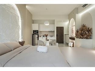 Wabi-Wood  KLCC View Suites <5min to TRX KLCC Apartment in Federal Territory of Kuala Lumpur