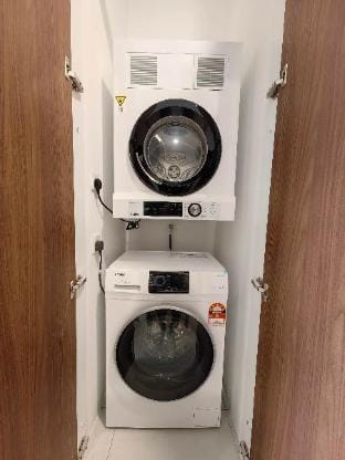 The PODIUM Kuching Family HomeStay D21113 @ 8PAX Apartment in Kuching