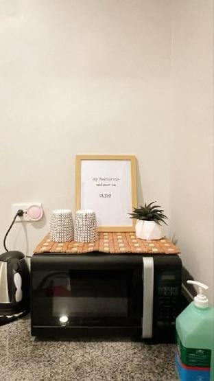 The Japandi Studio w/ Pool & Gym - CDO City Center Apartment in Cagayan de Oro