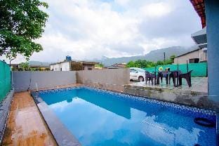 GOGO's Geneva pool party villa Villa in Maharashtra