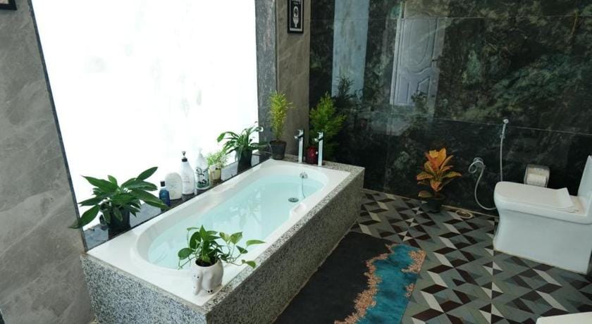 Jewel-Pure Veg Hotel in India